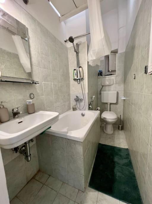Appartamento Ner Core De Roma Экстерьер фото